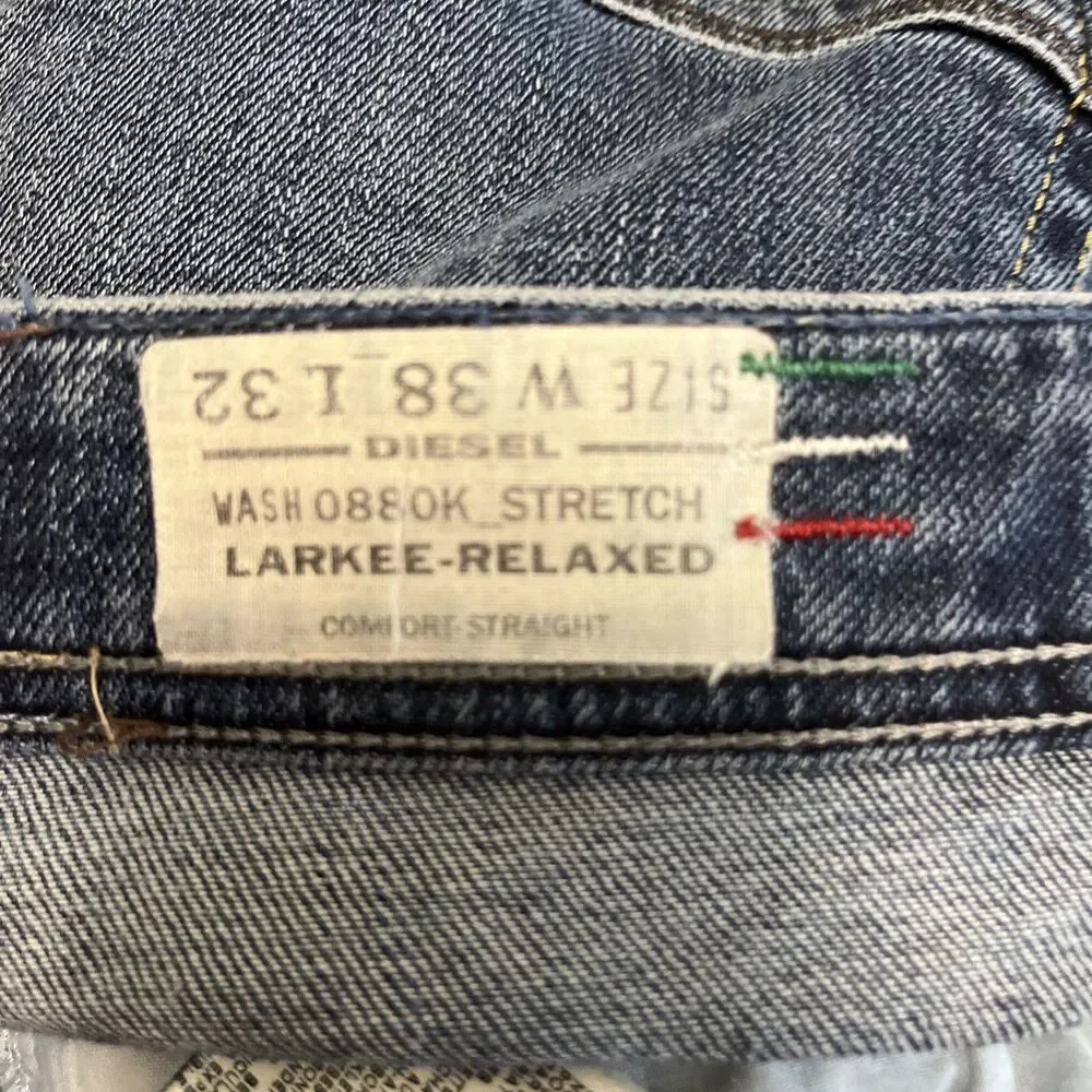 DIESEL Men's Larkee Relaxed Jeans Italy Button Fly Stretch Straight Leg 34x30